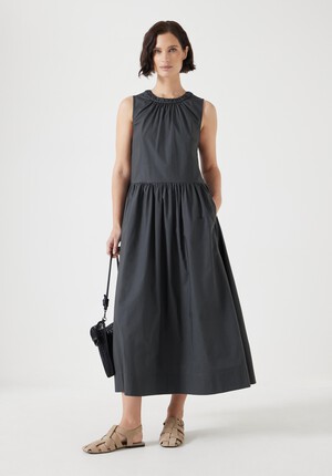 Lightweight Cotton Sleeveless Crew Neck Maxi Dress