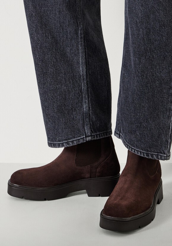 Chunky Suede Chelsea Boots