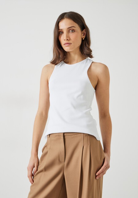 Ribbed Scooped Vest