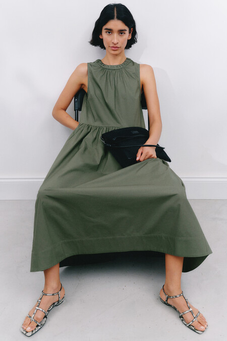 Lightweight Cotton Sleeveless Crew Neck Maxi Dress