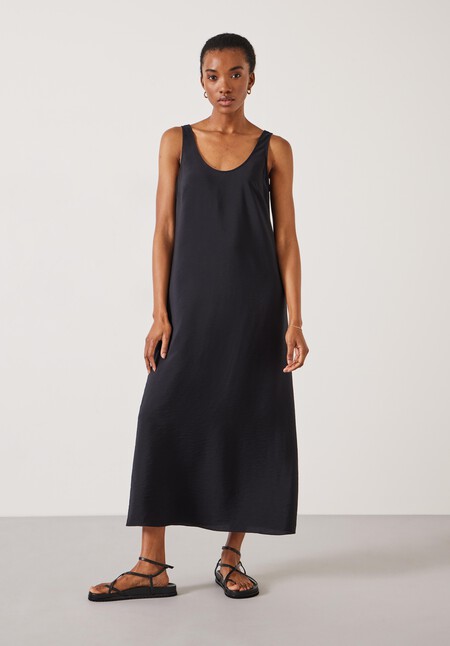 Sophie Air Flow Scoop Neck Maxi Dress