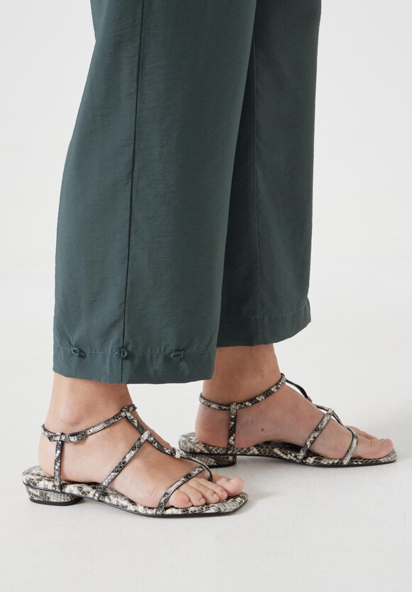 Air Flow Ankle Grazer Trousers
